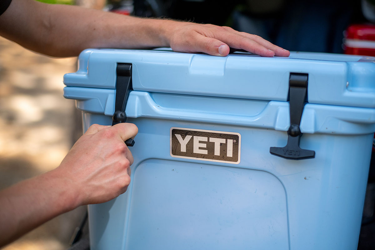 Latching the lid on a cooler