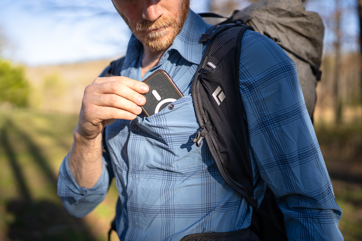 Men's Hiking Shirts (detail shot of the Outdoor Research&nbsp;Astroman Long Sleeve Sun Shirt)